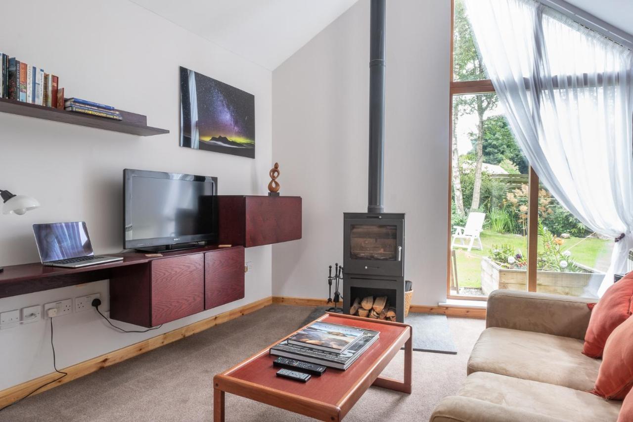 Contemporary One Bedroom Apartment Close To All Amenities In Conservation Area Tain Kültér fotó